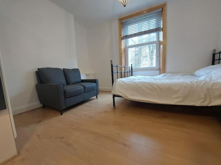 Newly Refurbished Studio Londra Esterno foto